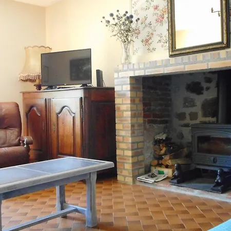 Maison 4 Chambres, Parc Fleuri, Proche Volcans D'auvergne - Fr-1-742-587 Сasa de vacaciones *